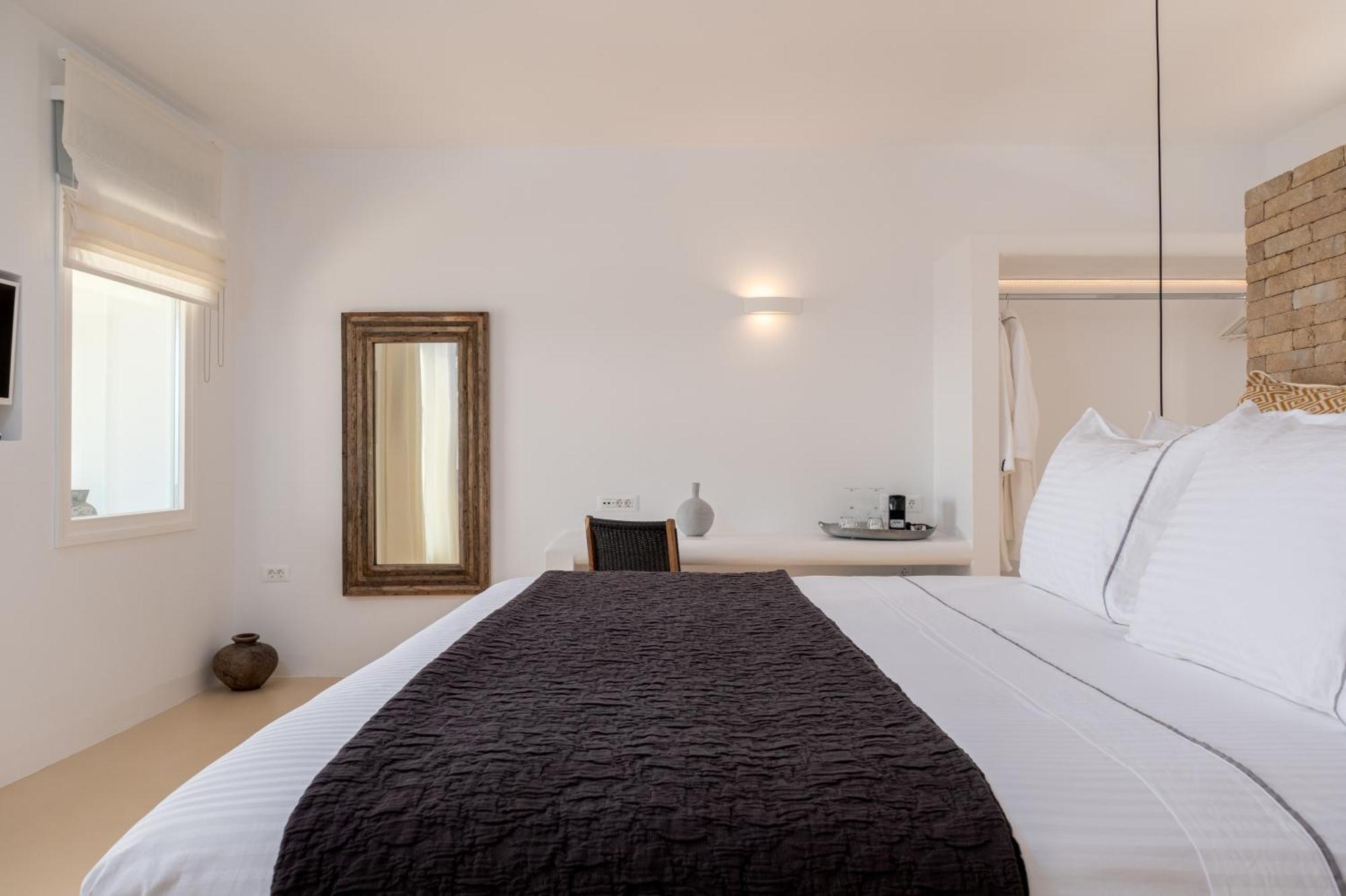 Anna Platanou Hotel *