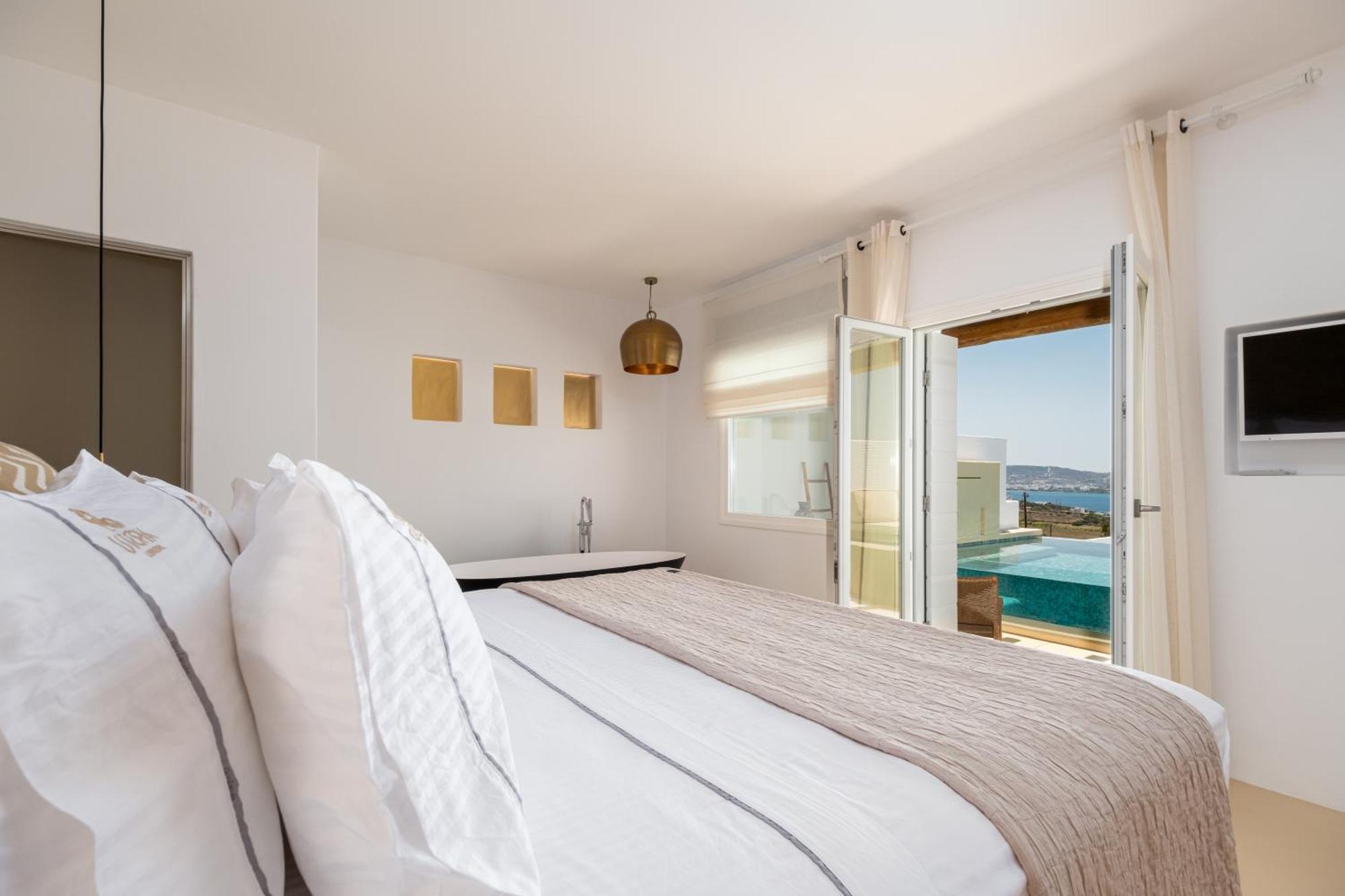 Anna Platanou Agia Irini (Paros)
